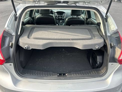 Used 2012 Ford Focus Titanium FWD image 32