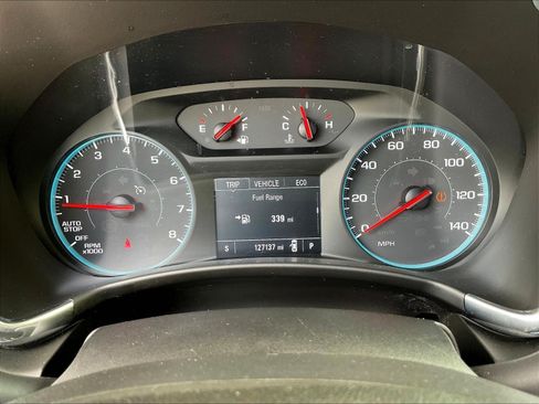 Used 2018 Chevrolet Equinox LT FWD image 13