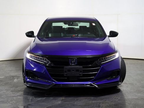 Used 2022 Honda Accord Sport image 9