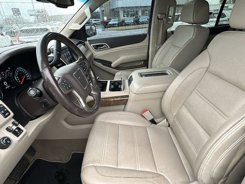 Used 2019 GMC Yukon Denali w/ Denali Ultimate Package image 9