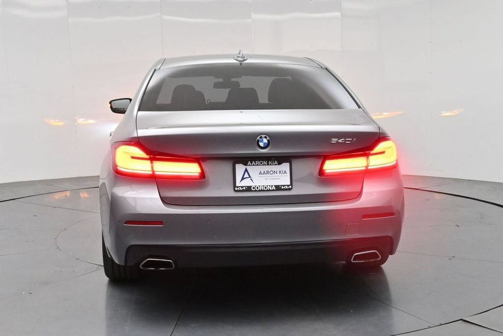 Used 2023 BMW 540i w/ Convenience Package RWD image 33