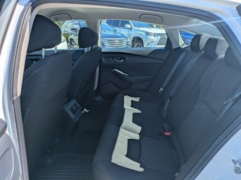 Used 2025 Honda Accord LX image 13