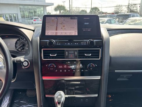 Used 2024 INFINITI QX80 Luxe image 25