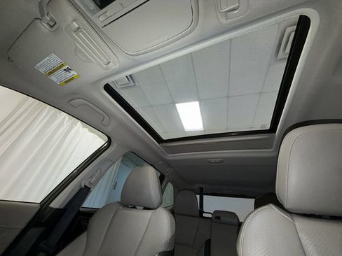 Used 2023 Subaru Forester Limited AWD/4WD image 18