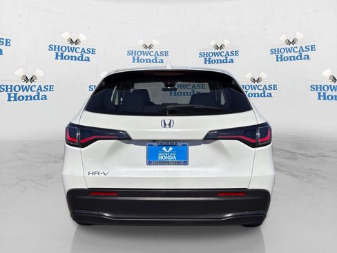 Certified 2023 Honda HR-V LX image 7