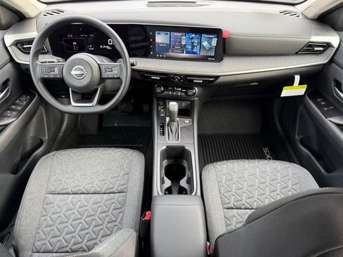 New 2026 Nissan Kicks SV image 25