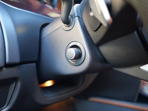 Used 2021 Jaguar F-TYPE R image 81