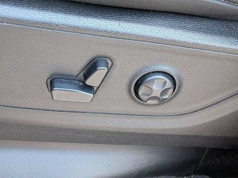 Used 2021 RAM 1500 Big Horn AWD/4WD image 19