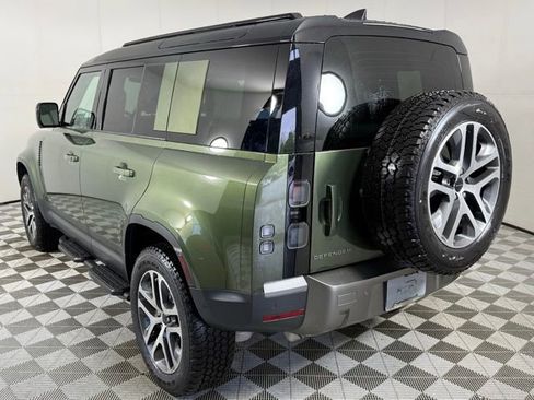 New 2026 Land Rover Defender 110 S AWD/4WD image 4