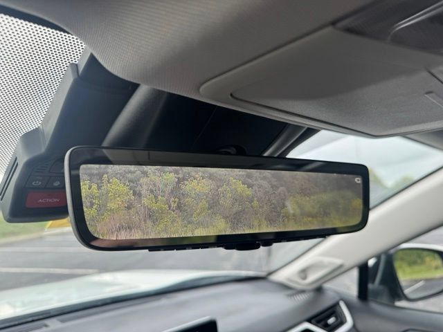 Certified 2023 Toyota RAV4 XLE Premium AWD/4WD image 35