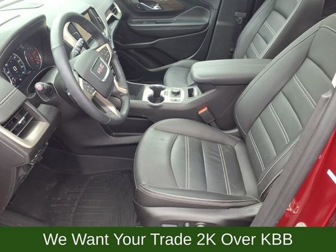 Used 2024 GMC Terrain Denali w/ Denali Premium Package image 10