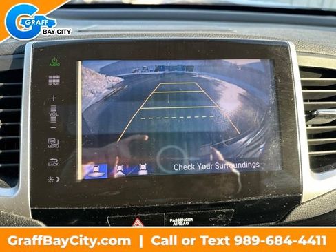 Used 2016 Honda Pilot Touring image 16