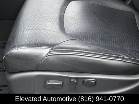 Used 2018 INFINITI QX80 4WD w/ Driver Assistance Package image 19