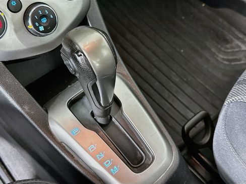 Used 2016 Chevrolet Sonic LT FWD image 17