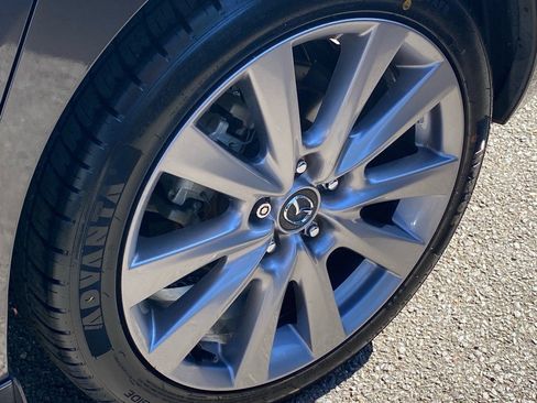 Used 2021 MAZDA MAZDA3 s image 22