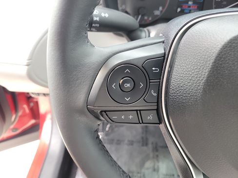 Certified 2023 Toyota Corolla Cross LE FWD image 25