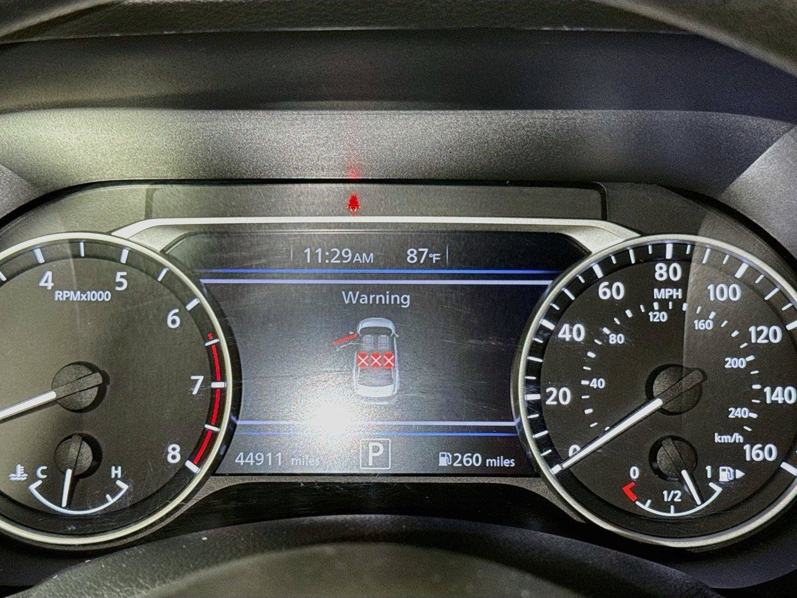 Used 2025 Nissan Sentra SV FWD image 10