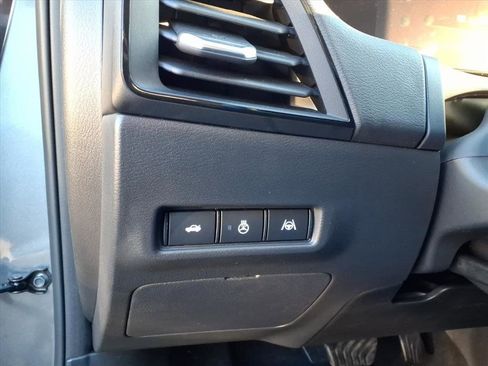 New 2026 Nissan Sentra SR image 18