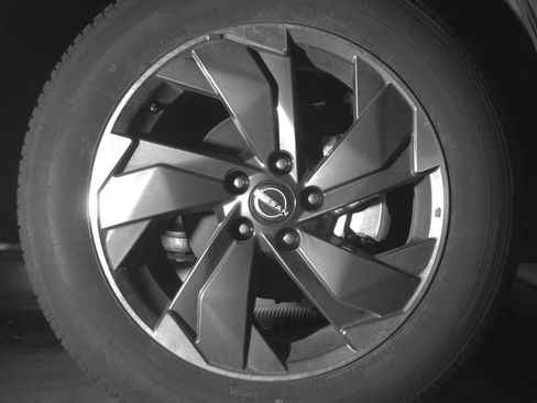 Used 2025 Nissan Rogue SV FWD image 10