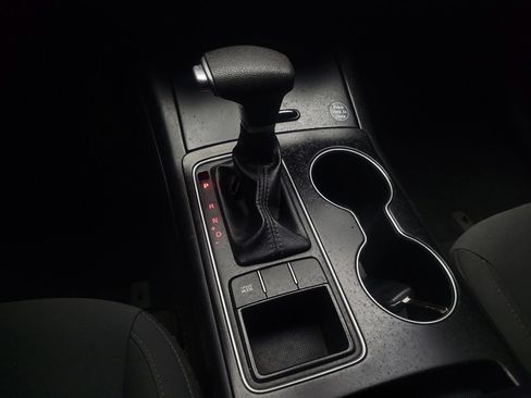 Used 2019 Kia Sorento LX image 26