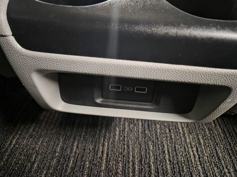 Used 2023 Honda Odyssey EX-L image 35