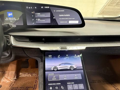 Used 2024 Lucid Air Touring AWD/4WD image 32