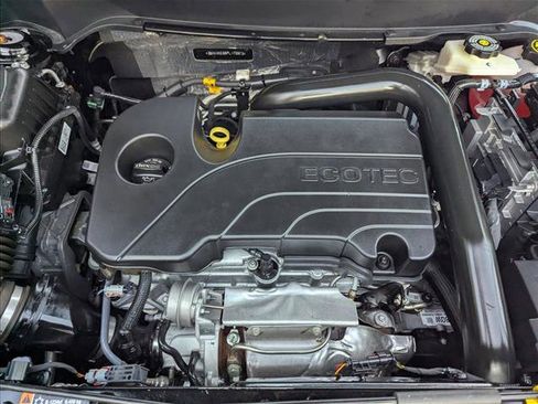 Used 2023 Chevrolet Equinox LT image 22