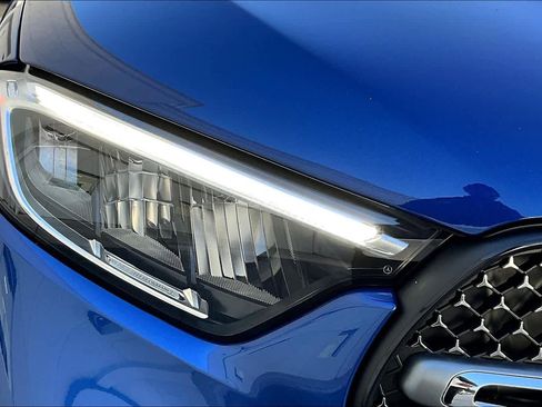 Used 2026 Mercedes-Benz GLC 300 image 26