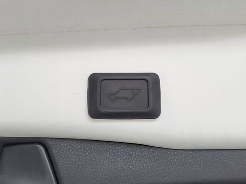 Used 2024 Toyota RAV4 XSE AWD/4WD image 12