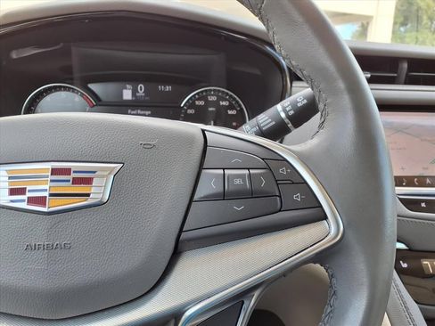 Used 2024 Cadillac XT5 Premium Luxury FWD image 17