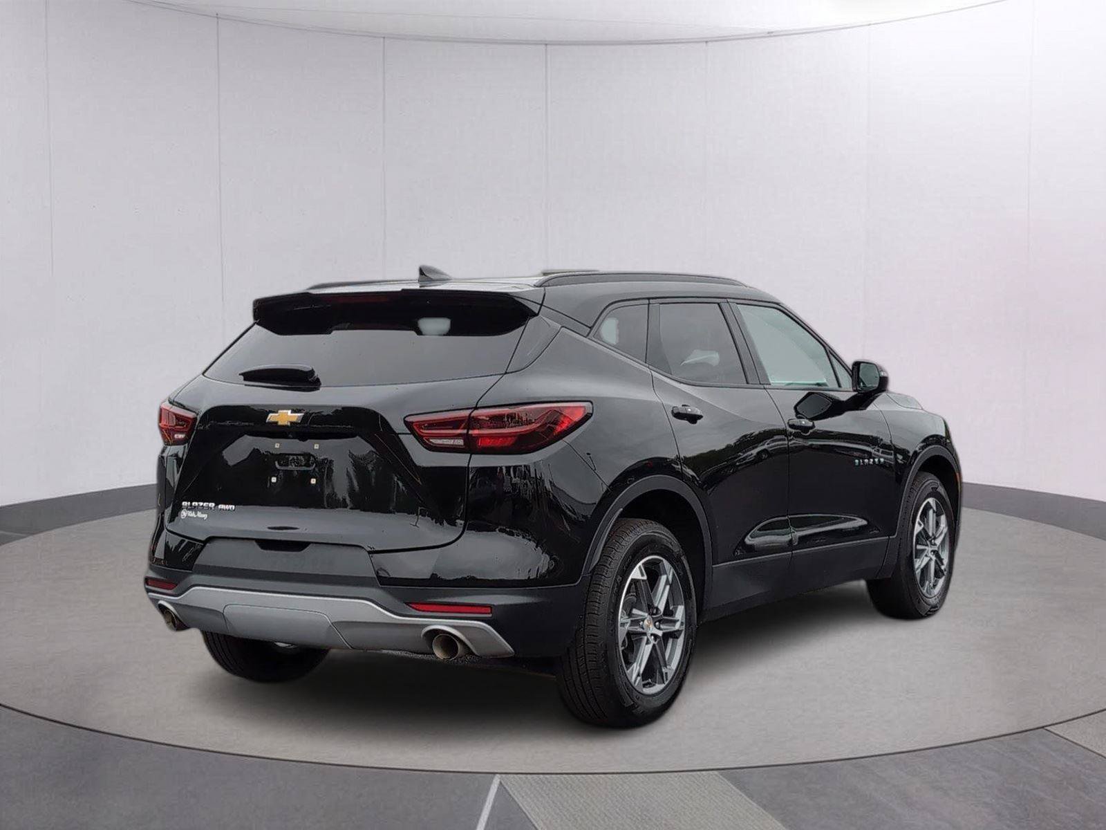 Certified 2023 Chevrolet Blazer LT AWD/4WD image 7
