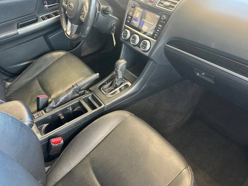 Used 2016 Subaru Crosstrek 2.0i Limited w/ Popular Package #1 AWD/4WD image 19