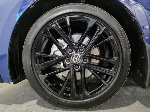 Used 2025 Toyota Camry SE image 23