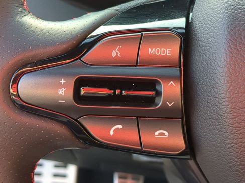 Used 2019 Hyundai Elantra GT N Line image 19