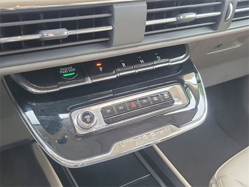 Certified 2023 Lincoln Corsair Standard image 19