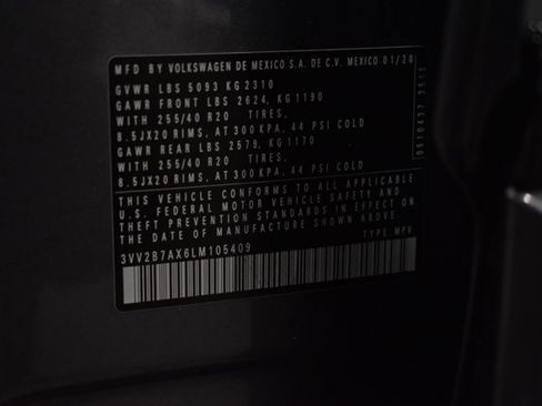 Used 2020 Volkswagen Tiguan SE R-Line image 36