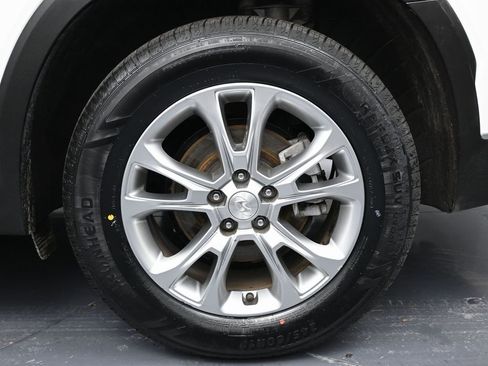 Used 2021 Hyundai Palisade SE image 12