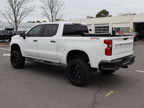 Used 2020 Chevrolet Silverado 1500 Custom Trail Boss w/ Custom Convenience Package image 8