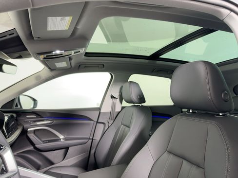 New 2025 Audi Q5 Premium Plus image 12