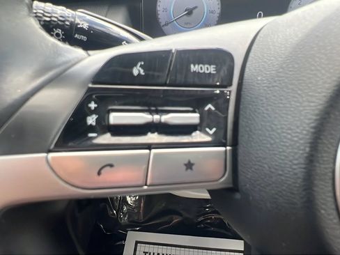 Used 2022 Hyundai Tucson SEL w/ Convenience Package FWD image 11