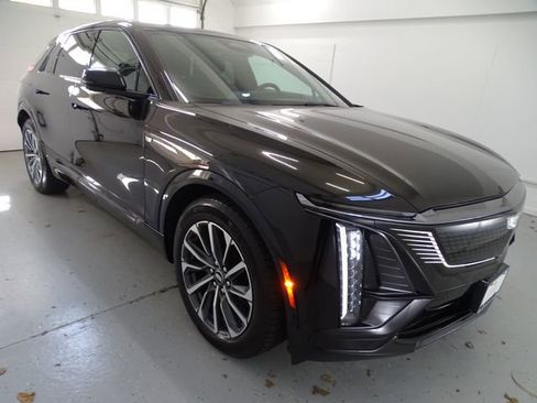 Used 2024 Cadillac Lyriq Sport AWD/4WD image 1