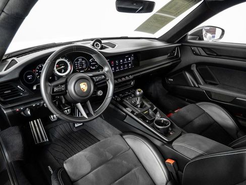 Certified 2023 Porsche 911 GT3 image 4