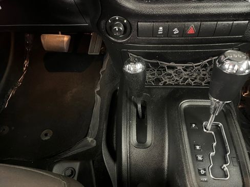 Used 2017 Jeep Wrangler Unlimited Sport w/ Quick Order Package 24S image 22