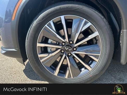 New 2026 INFINITI QX60 Luxe w/ Cargo Package image 8
