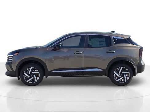 New 2026 Nissan Kicks SV w/ SV Premium Package image 3
