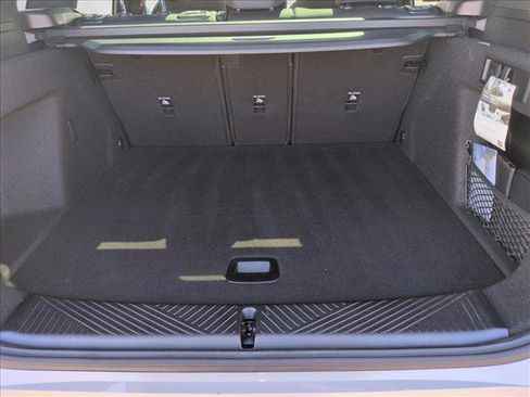 Used 2025 BMW X3 xDrive30i w/ Premium Package image 6