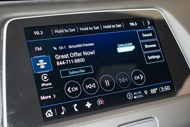 Used 2023 Cadillac XT4 Premium Luxury AWD/4WD image 30