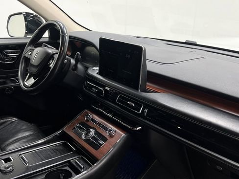 Used 2022 Lincoln Aviator Reserve w/ Equipment Group 201A AWD/4WD image 21