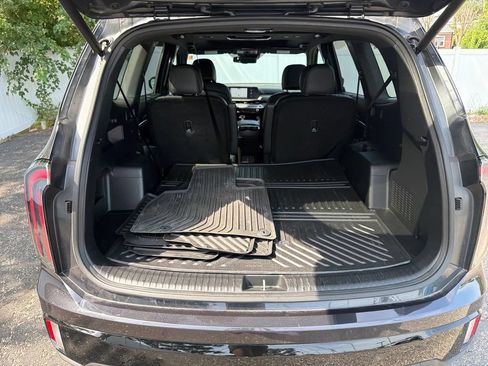 Used 2025 Kia Telluride EX X-Line AWD/4WD image 28