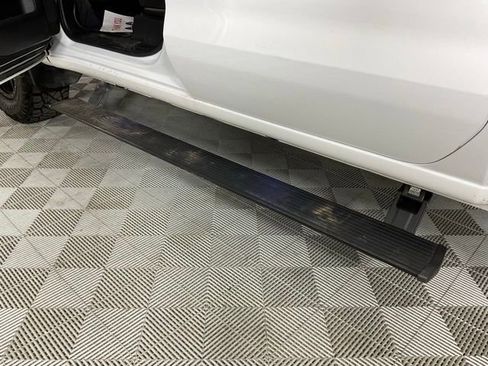 Used 2019 Chevrolet Silverado 1500 LT Trail Boss image 7